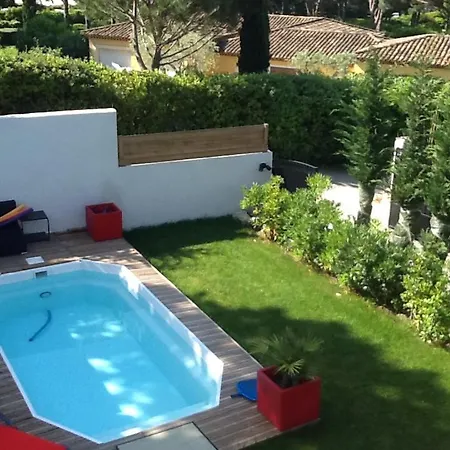 Charmante De Style Moderne Feriehus